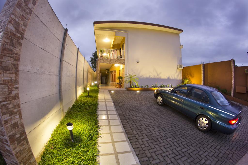 Apartamentos Valle Del Volcan Ла Фортуна Экстерьер фото